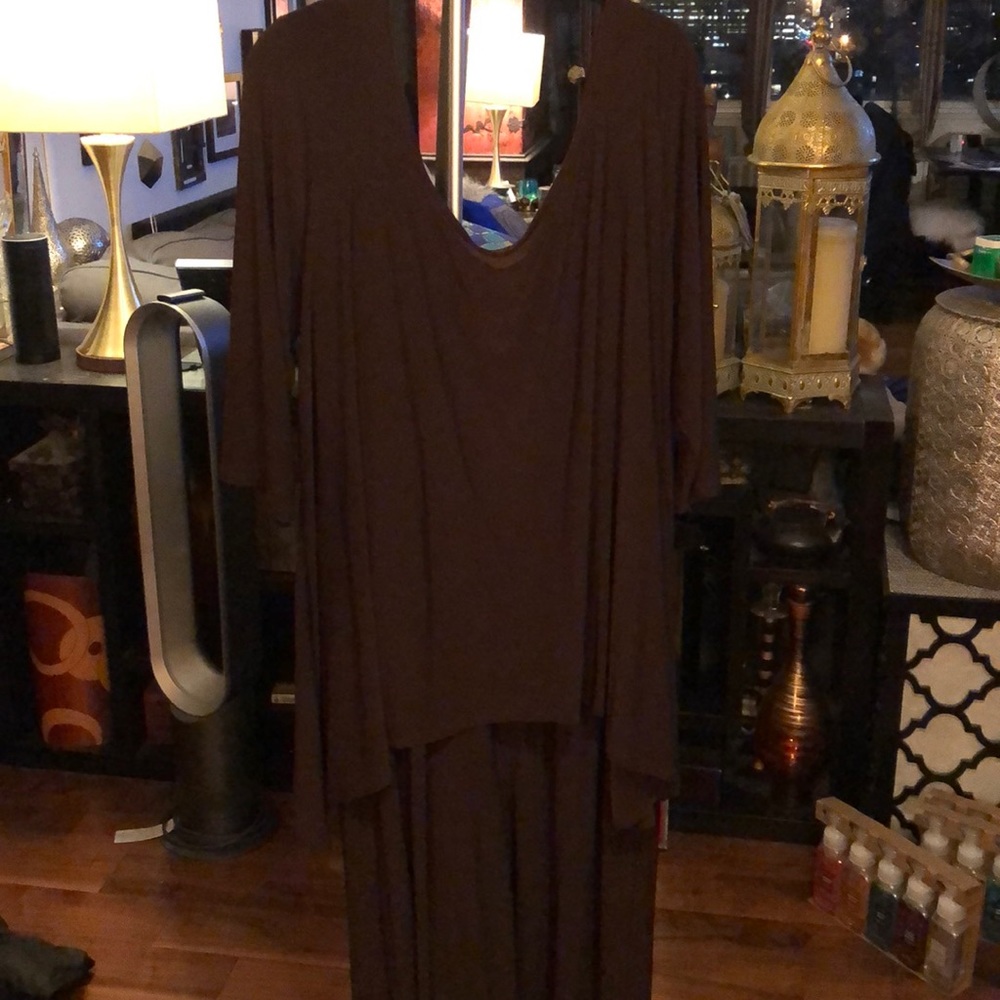 Long sleeve brown jumpsuit
